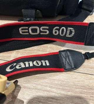 Cámara Canon EOS 60D + Accesorios
