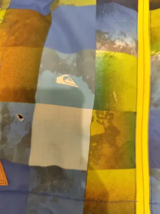 Abrigo Quiksilver Talla 14 años Niño