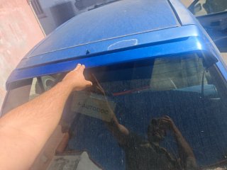 Alerón Peugeot 106