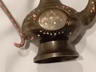 Tetera oriental decorada