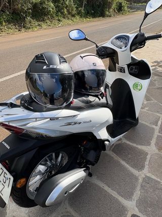 Honda SH Mode 125 Scooter Blanca