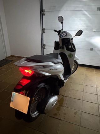 Honda SH Mode 125 Scooter Blanca