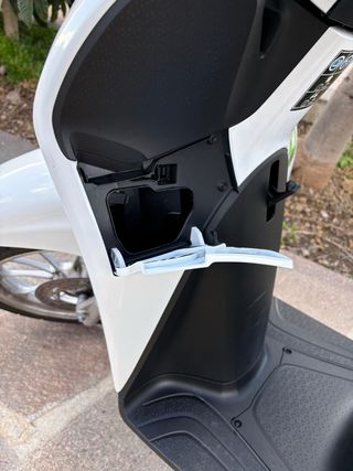 Honda SH Mode 125 Scooter Blanca