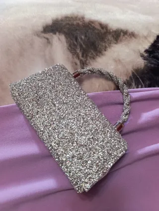 Vestido fiesta morado con pedrería