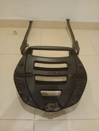 Soporte Givi