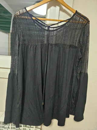 Jersey Desigual negro con rejilla