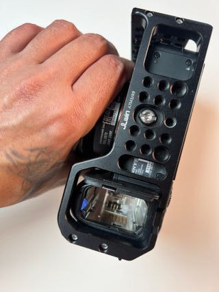 Cámara Sony A7III + Lente 28-70mm + Accesorios