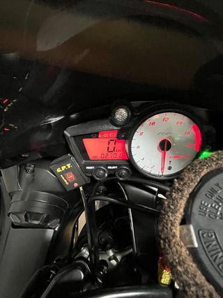 Yamaha R6 para pilotos