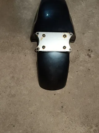 Guardabarros Delantero Suzuki GSXF 750
