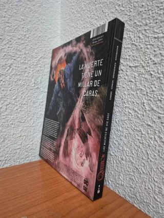 Tomo Integral Question Las Muertes de Vic Sage ECC