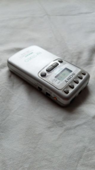 Radio Sony SRF-M606