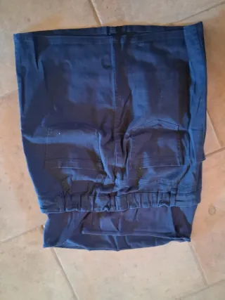 Falda premamá azul marino