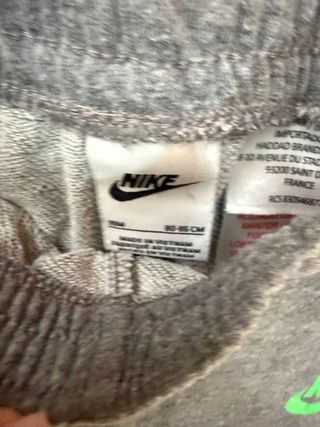 Conjunto Nike Bebé Blanco y Gris