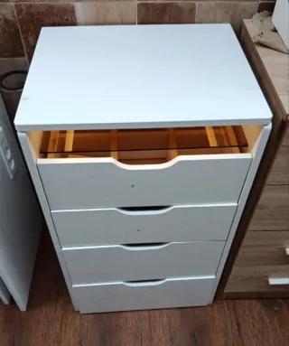 Tocador blanco con luces LED