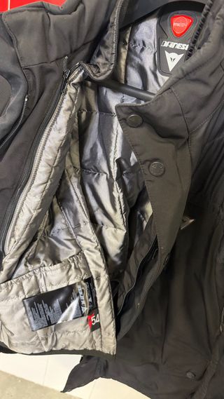 Chaqueta y pantalón Dainese Gore-Tex Moto Touring