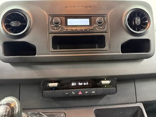 Mercedes-Benz Sprinter 211 CDI CORTO 3.0T TD