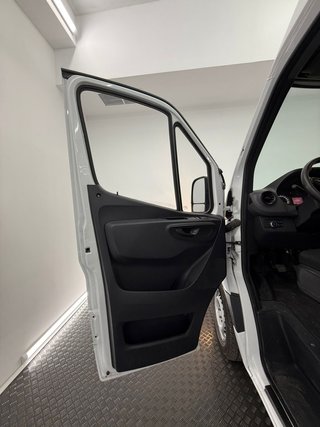 Mercedes-Benz Sprinter 211 CDI CORTO 3.0T TD