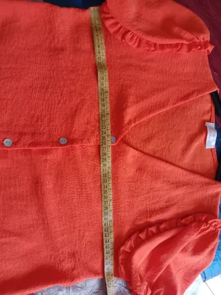 Blusa naranja manga corta,