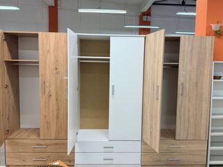 Armarios de dos puertas nuevos