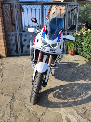 Honda Africa Twin Adventure Sport DCT
