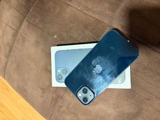 iPhone 13 Azul Medianoche