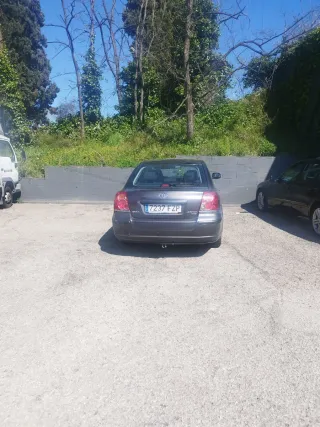 Toyota Avensis 2008 PARA REPARAR