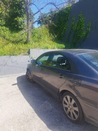 Toyota Avensis 2008 PARA REPARAR