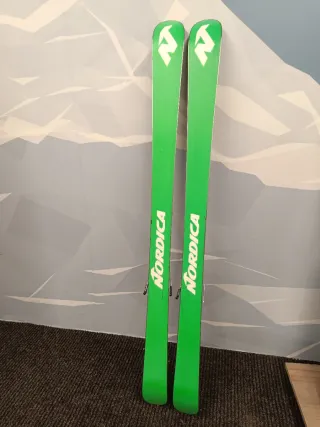 Esquís Nordica Soul Rider 156cm + Marker 7.0