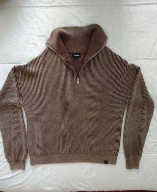 Jersey Pull&Bear cremallera cuello alto