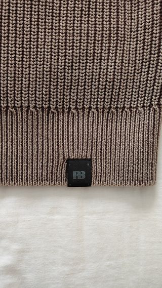 Jersey Pull&Bear cremallera cuello alto