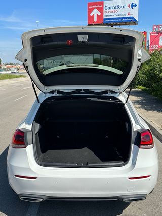 Mercedes-Benz Clase A 180D automatico