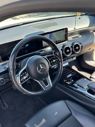 Mercedes-Benz Clase A 180D automatico
