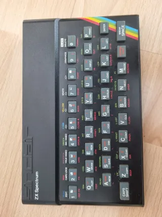 Sinclair ZX Spectrum 48K + Accesorios