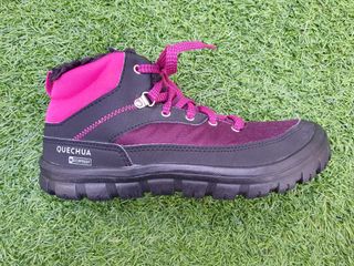 Botas Quechua niña waterproof talla 35