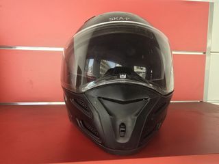 Casco de moto negro