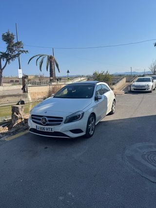 Mercedes-Benz Clase A 2014 con techo paronamico