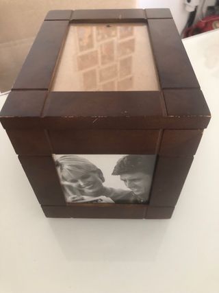 Portafotos de madera! Con capacidad para 101 fotos