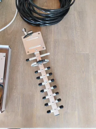 Amplificador Cobertura Móvil 4G/LTE Kit