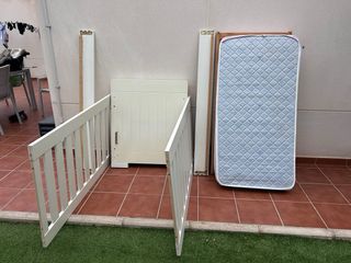 Cuna/Cama Bebé Ikea con Colchón