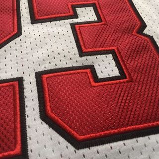 Camiseta Mitchell & Ness Bulls Jordan 23 TALLA S,M