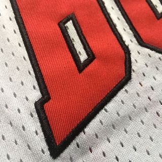 Camiseta Mitchell & Ness Bulls Jordan 23 TALLA S,M
