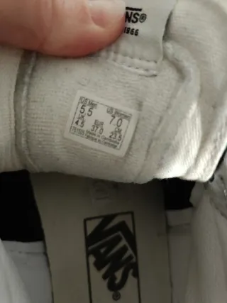 Botas Vans SK8-Hi Negras y Blancas