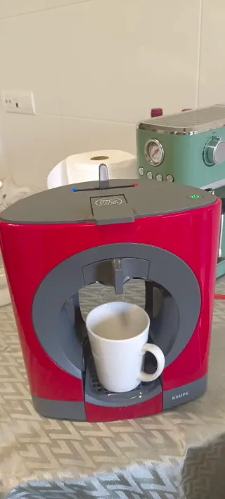 Cafetera Nescafé Dolce Gusto Krups Roja
