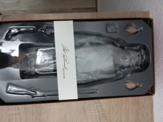 Figura Clint Eastwood Sideshow 1/6