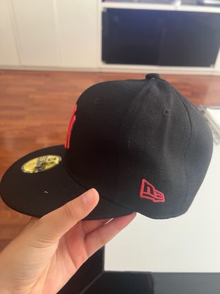 Gorra New Era NY Yankees Negra Roja