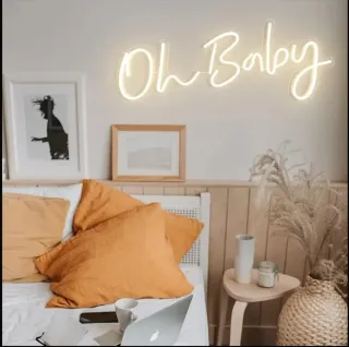 Lampada Neon LED "Oh Baby"