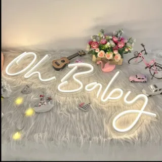 Lampada Neon LED "Oh Baby"