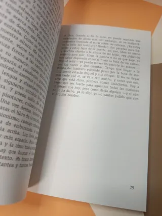 La chica del anden de enfrente