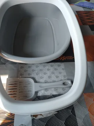 Arenero para gatos pequeños