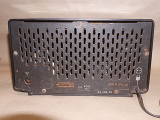 Radio Philips Antigua Beige y Granate